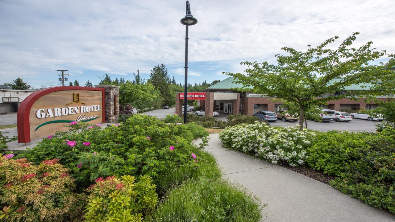 Gibsons Garden Hotel Exterior photo